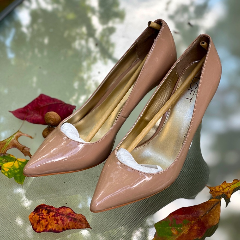 Loft Beige Pumps Heels 8 NEW
